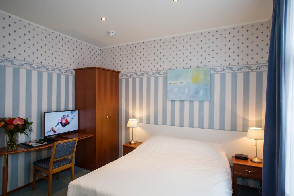 Landhotel De Hoofdige Boer Almen Dış mekan fotoğraf